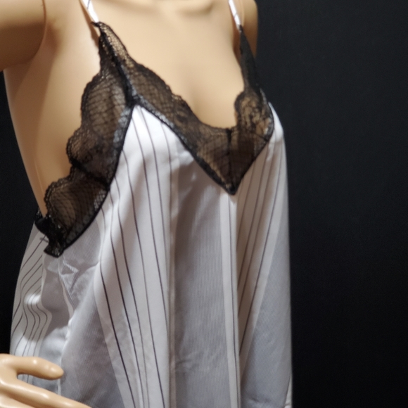 2pcs Amber Millet 1)Trudie 1)Tori Strappy V-Neck Loose Camisole Tank Top Size M - Picture 10 of 13